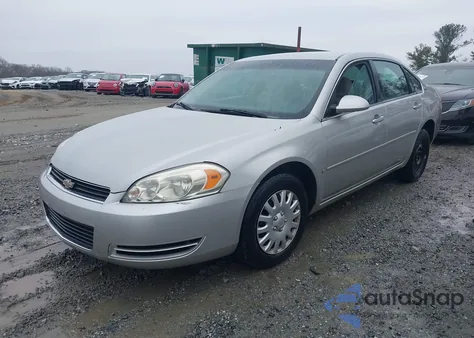 2008 Chevrolet Impala Ls z USA, uszkodzony, nr VIN 2G1WB55K281255852